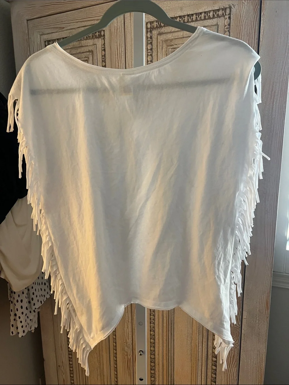 Western Boho Women's White Fringe Short Sleeve Tee - Picture 5 of 5